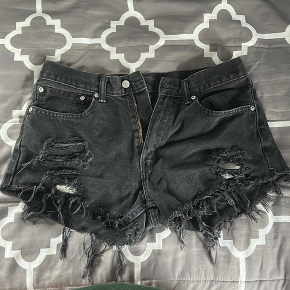 Levi's Pants - Women’s Denim Shorts